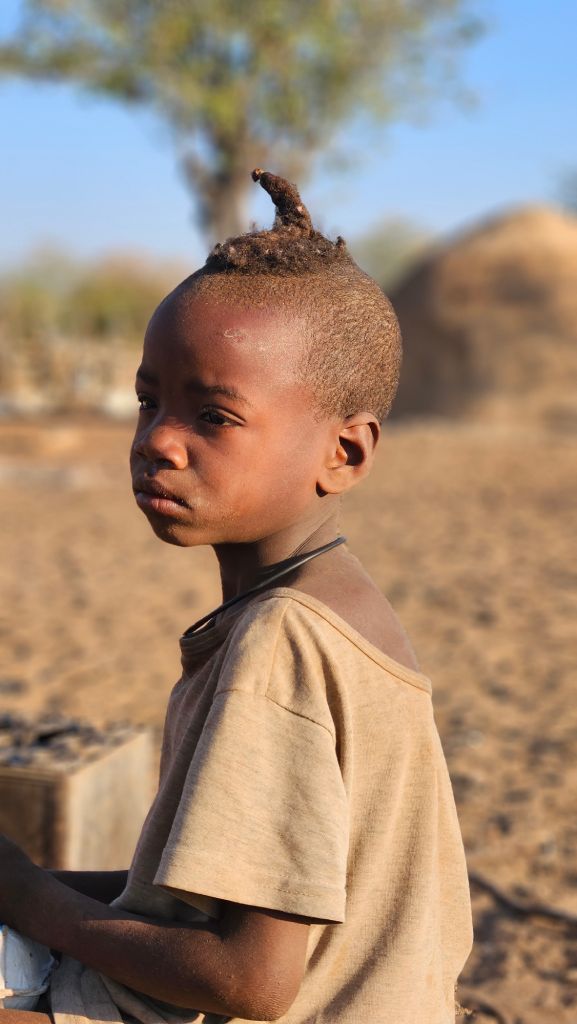 Himba_boy_haircut