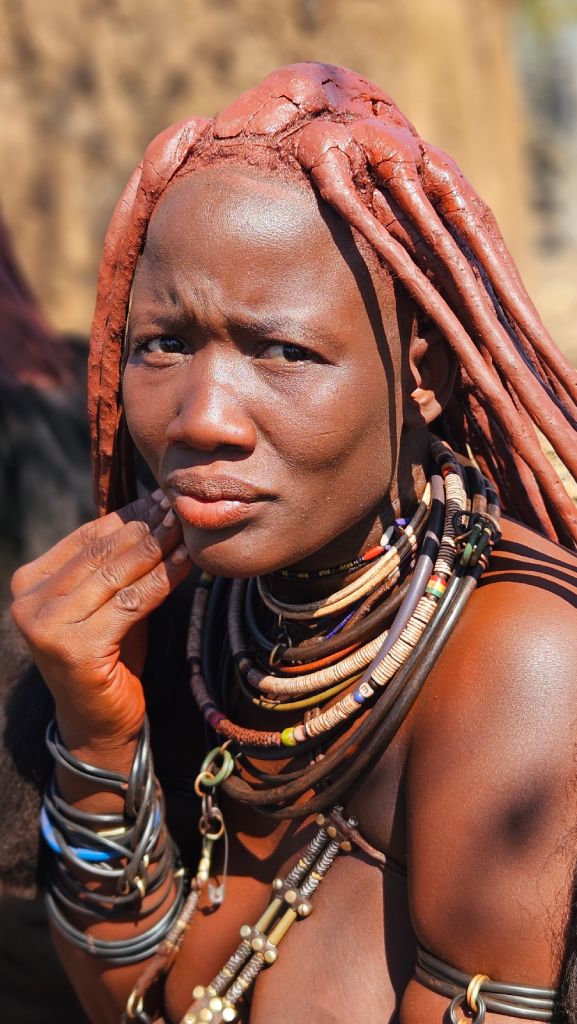 Himba_village_woman