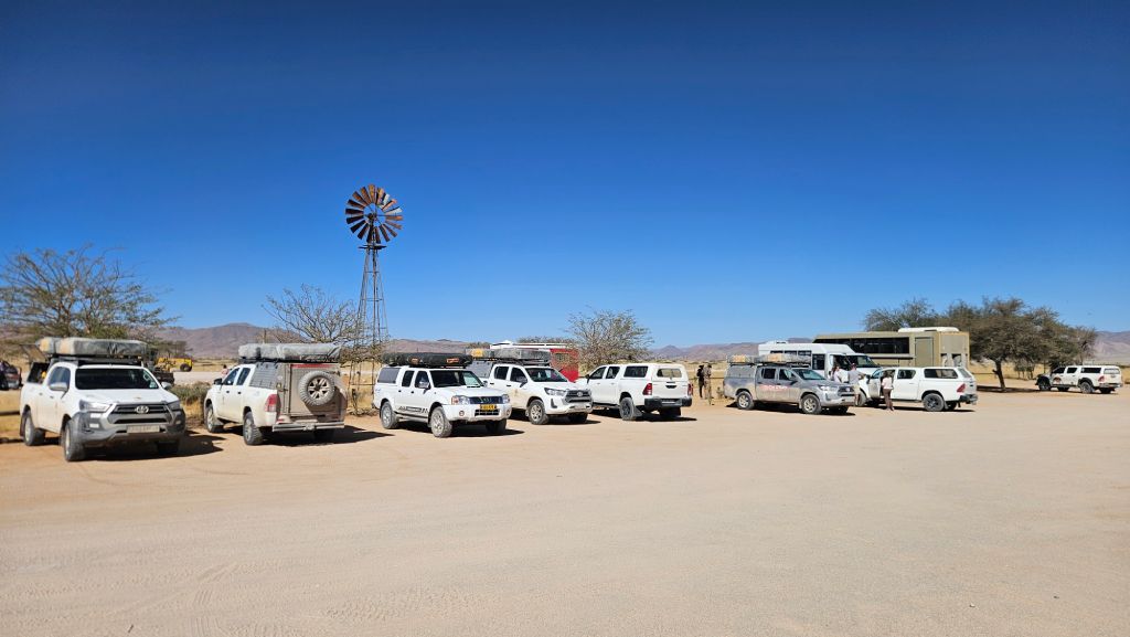 Namibia_Solitaire_parking