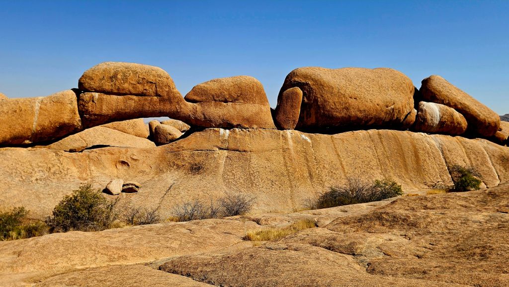 Namibia_Spitzkoppe_rocks