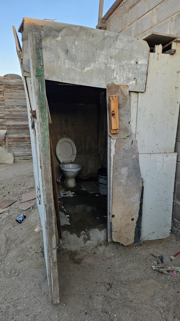 Swakopmund_house_toilet