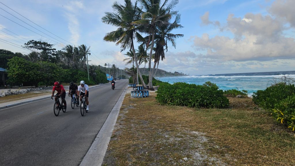 Nauru_cyclists