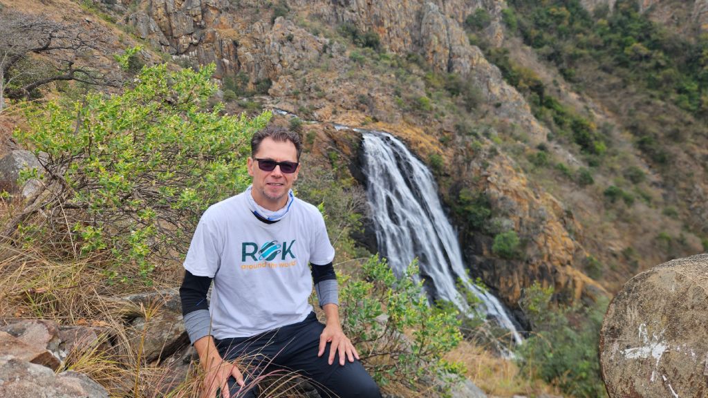 Eswatini_Malolotja_Falls_Rok Rok at Malolotja Falls surrounded by mountainous scenery, Eswatini