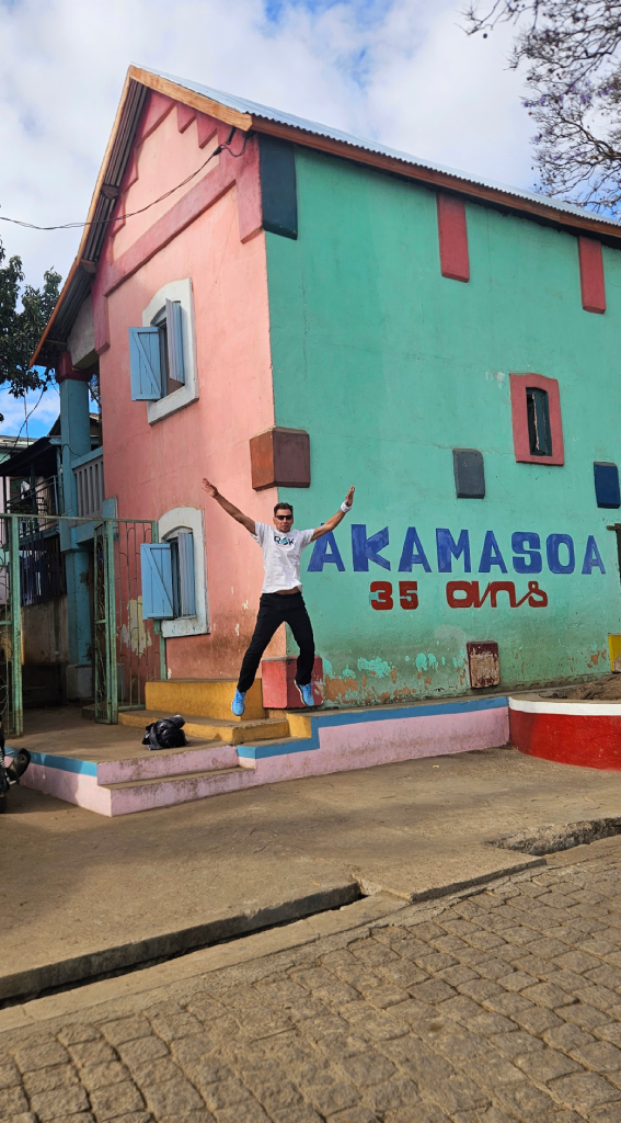 Akamasoa_35_years_Rok