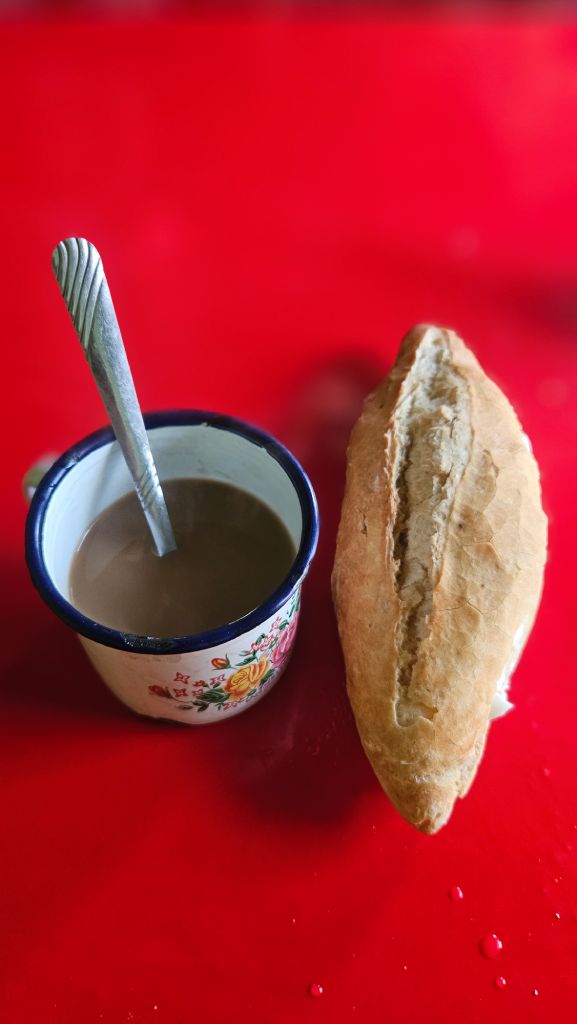Coffee_with_bread