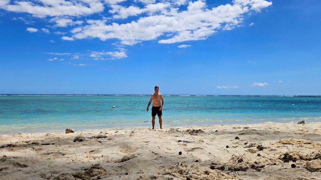 Mauritius_Flic_en_Flac_beach_Rok Rok by the turquoise waters of Flic en Flac Beach, Mauritius
