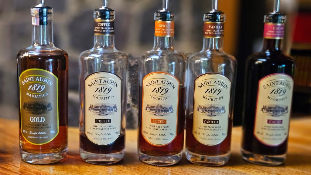 Saint_Aubin_flavoured_rums