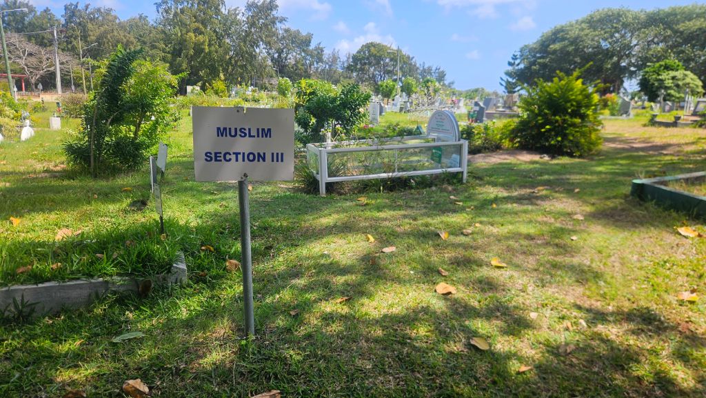 Cemetery_Muslim_section