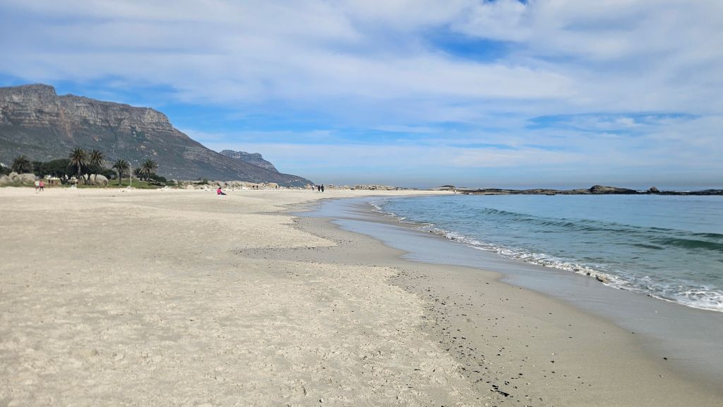 Cape_Town_Camps_Bay_beach