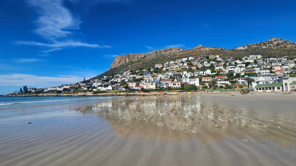 Fish_Hoek_Beach