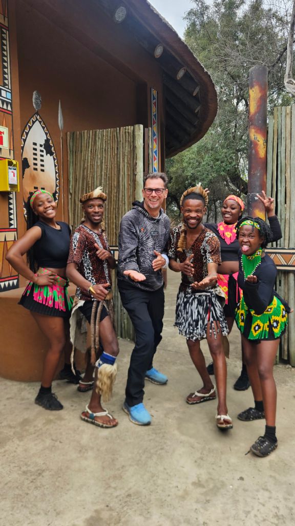 Lesedi_dancers_Rok